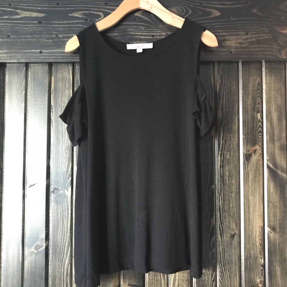 Loft shoulder cutout shirt